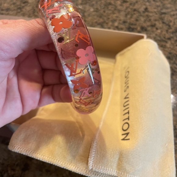 Louis Vuitton Inclusion Monogram Resin Bangle - Picture 5 of 9